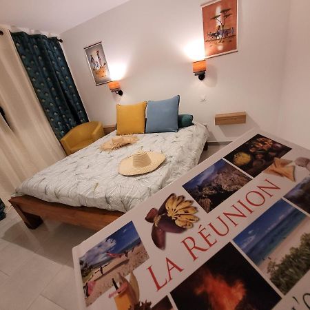 Le Refuge D'Heva Lägenhet Salazie Exteriör bild